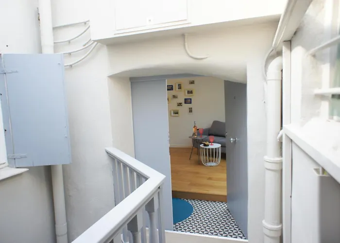 Ze Perfect Place - Superbe Studio Vieux Nice - Calme Et Climatise
